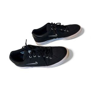 Nike Men's Black Canvas Sneakers